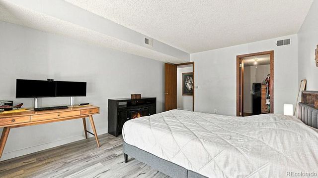 540 S Forest Street 10-103, Denver, CO 80246