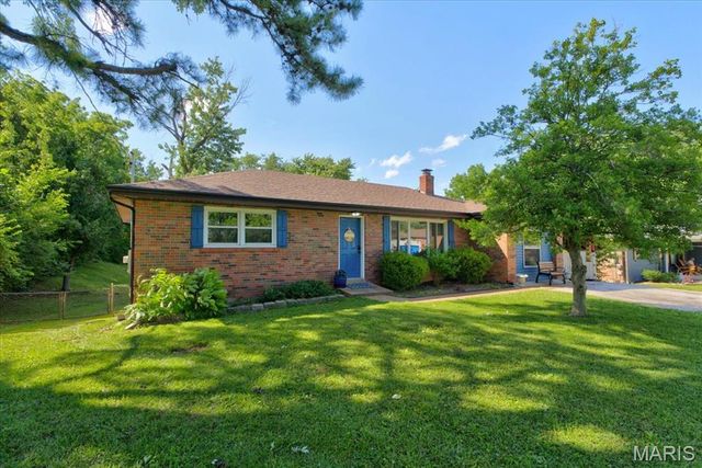 5159 Kerth Road, Mehlville, MO 63128