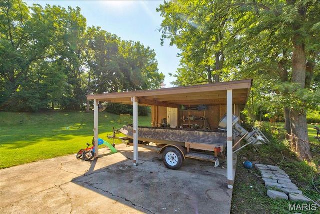 5159 Kerth Road, Mehlville, MO 63128