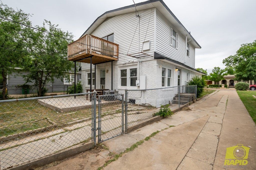 Image 25 of property listing at 314 N Adams Ave, San Angelo, TX 76901