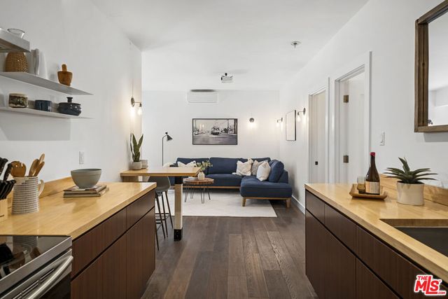 2230 Glendale Boulevard, Los Angeles, CA 90039