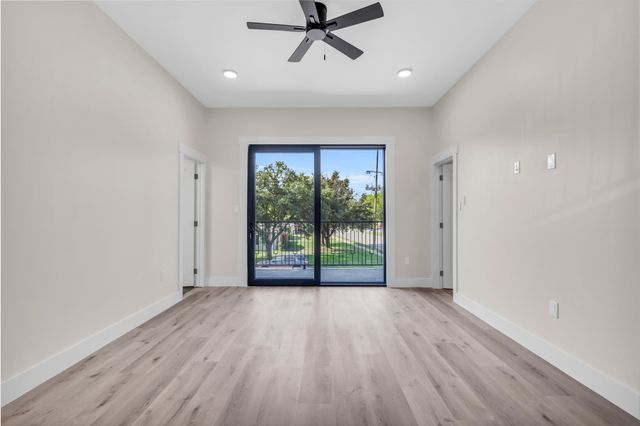 300 Cresthill Drive, Mesquite, TX 75149
