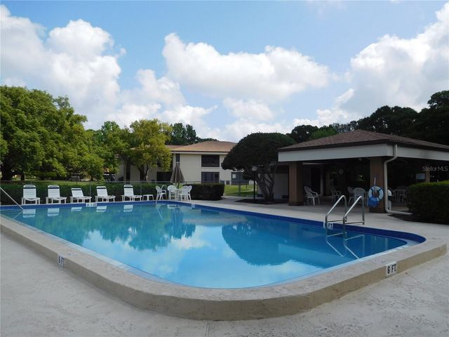 2700 NEBRASKA AVENUE 1-205, Palm Harbor, FL 34684