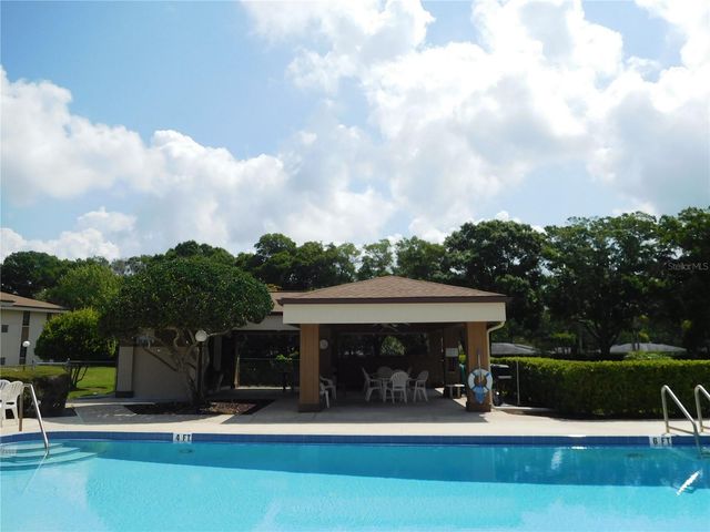 2700 NEBRASKA AVENUE 1-205, Palm Harbor, FL 34684