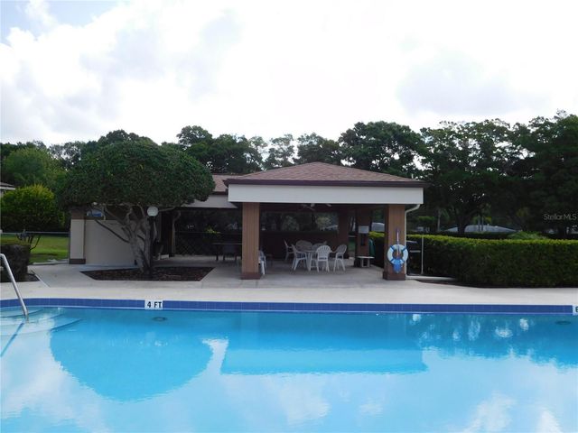 2700 NEBRASKA AVENUE 1-205, Palm Harbor, FL 34684