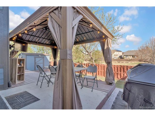 10656 Racine Cir, Commerce City, CO 80022