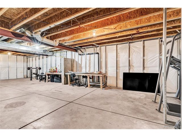 10656 Racine Cir, Commerce City, CO 80022