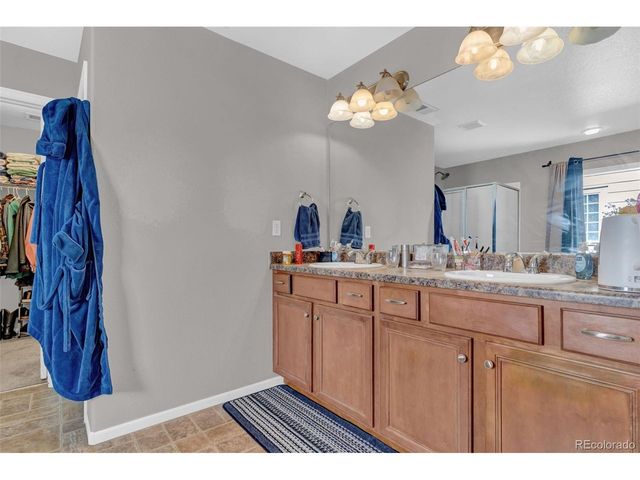 10656 Racine Cir, Commerce City, CO 80022