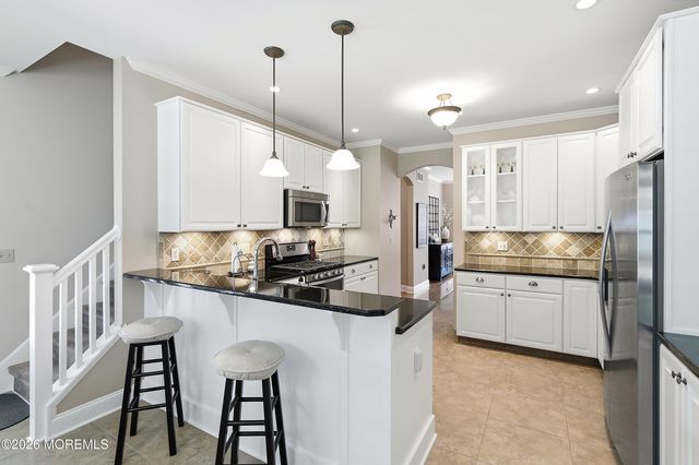 5 Country Woods Lane, Pine Beach, NJ 08741