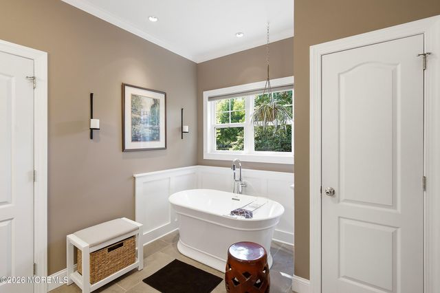 5 Country Woods Lane, Pine Beach, NJ 08741