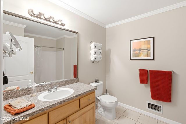 5 Country Woods Lane, Pine Beach, NJ 08741