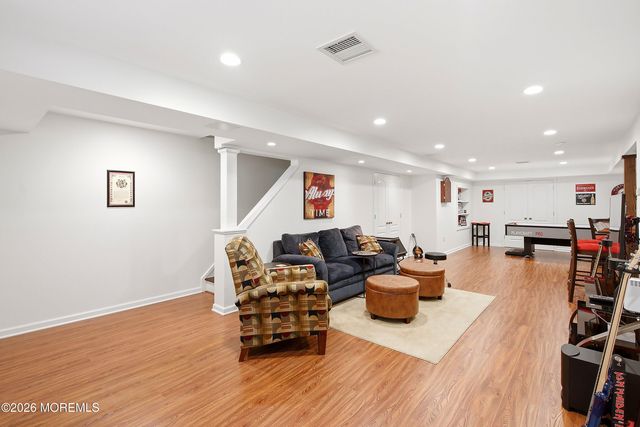 5 Country Woods Lane, Pine Beach, NJ 08741