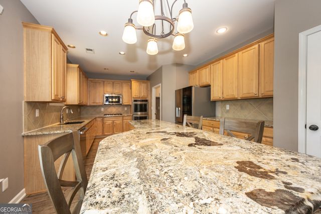 1307 Grand Prarie Chase, Peachtree City, GA 30269
