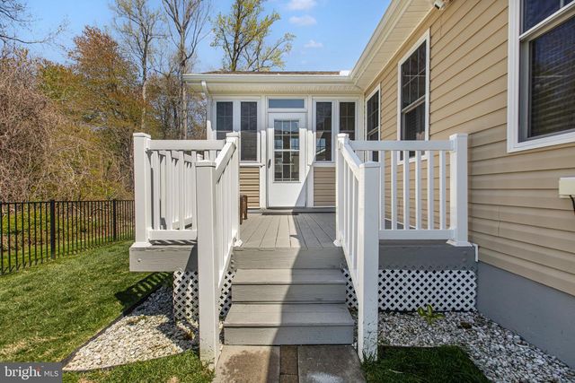 35 PLATINUM DR, Dover, DE 19901