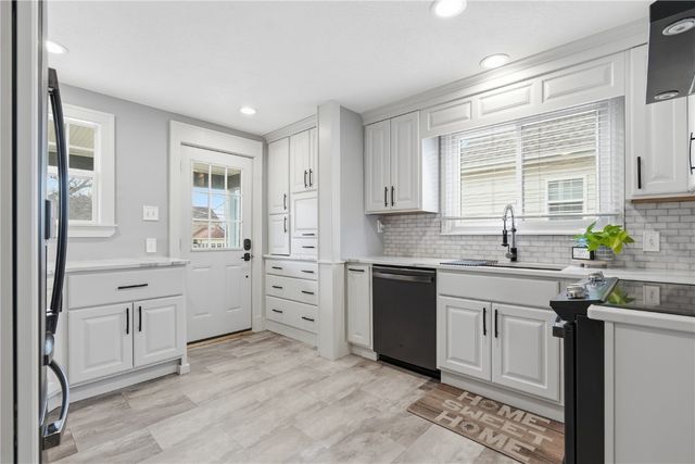 2009 Blake Boulevard SE, Cedar Rapids, IA 52403