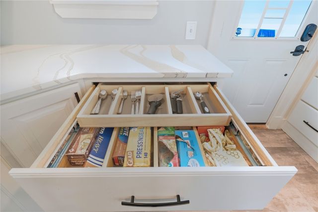 2009 Blake Boulevard SE, Cedar Rapids, IA 52403