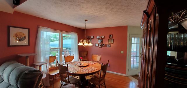 1705 Hunt Ln, Pleasant View, TN 37146