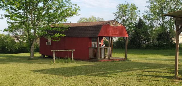 1705 Hunt Ln, Pleasant View, TN 37146