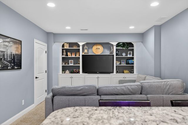 3684 Horsemint Trail, Lexington, KY 40509