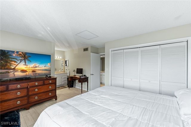 3 Bob O Link CT 3B, Naples, FL 34105