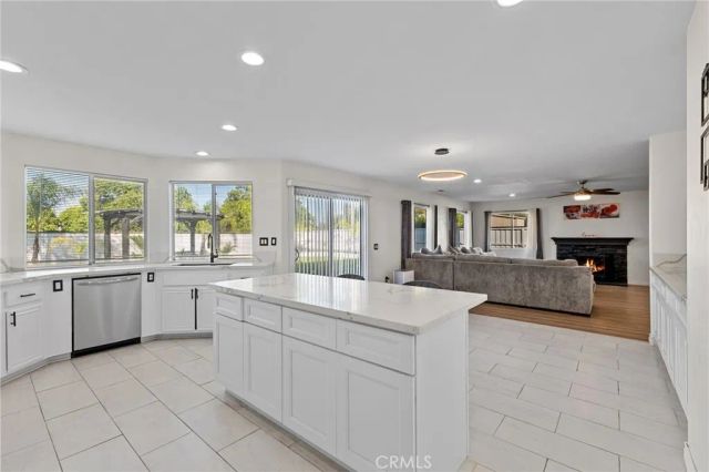 1143 Belridge Place, Corona, CA 92881