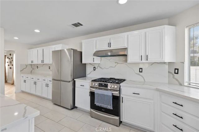 1143 Belridge Place, Corona, CA 92881