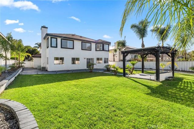 1143 Belridge Place, Corona, CA 92881