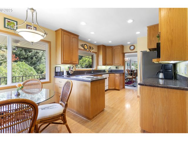 7130 Se 127TH Ave, Portland, OR 97236