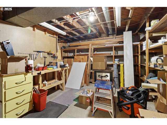 7130 Se 127TH Ave, Portland, OR 97236