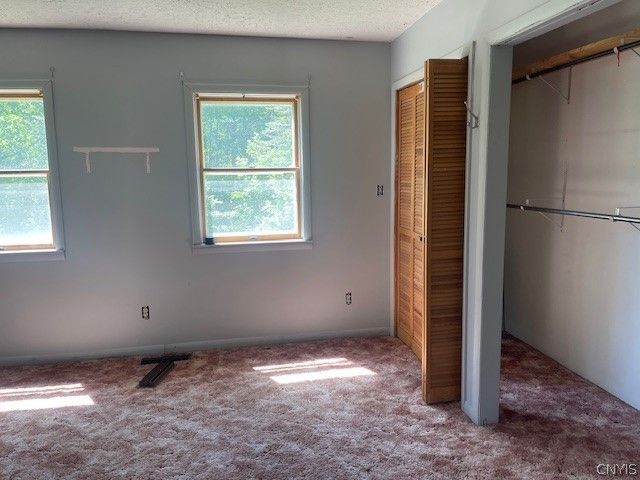 1006 Silk Road, Volney, NY 13069