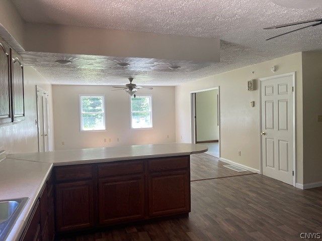 1006 Silk Road, Volney, NY 13069