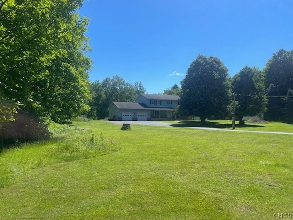 1006 Silk Road, Volney, NY 13069