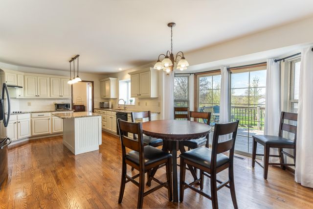 8431 Woodcreek Drive, Florence, KY 41042