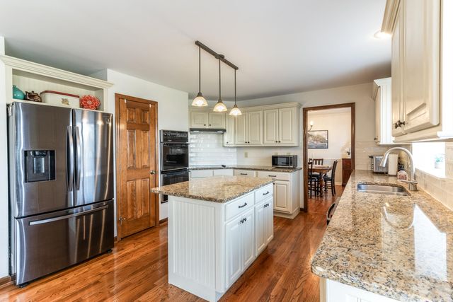 8431 Woodcreek Drive, Florence, KY 41042