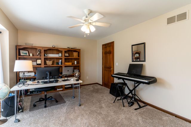 8431 Woodcreek Drive, Florence, KY 41042