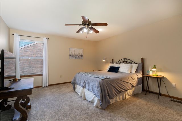 8431 Woodcreek Drive, Florence, KY 41042