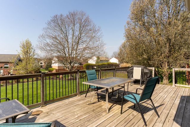 8431 Woodcreek Drive, Florence, KY 41042