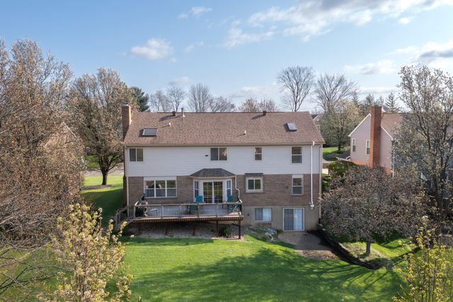 8431 Woodcreek Drive, Florence, KY 41042