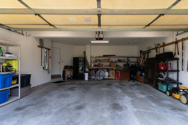 8431 Woodcreek Drive, Florence, KY 41042