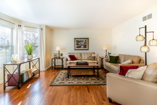 8431 Woodcreek Drive, Florence, KY 41042