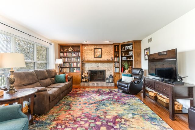 8431 Woodcreek Drive, Florence, KY 41042