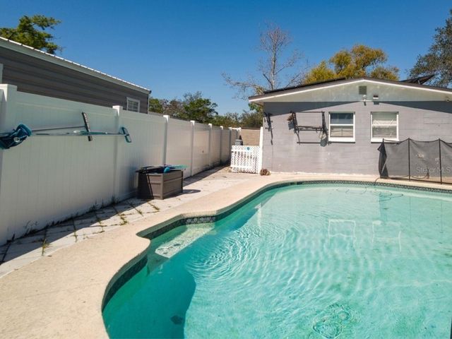 1707 MARVY AVENUE, Tampa, FL 33612