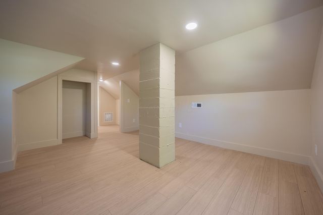 839 Glendower Avenue, Columbus, OH 43207