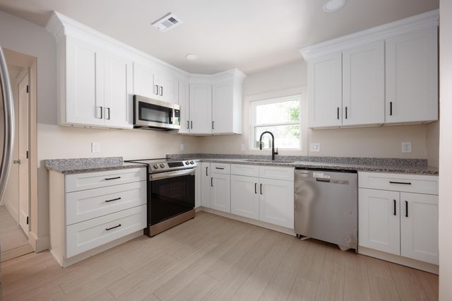 839 Glendower Avenue, Columbus, OH 43207