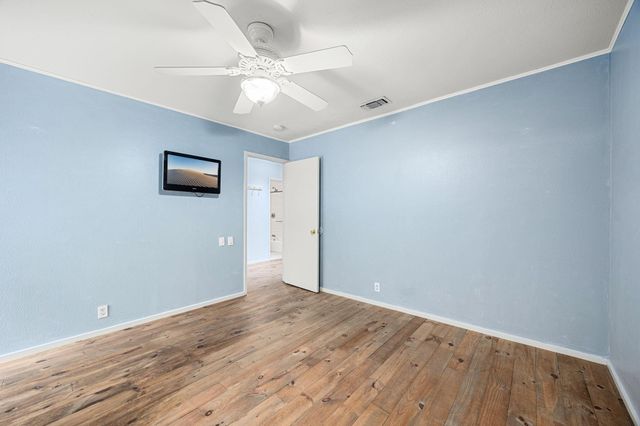 241 Litchfield Lane, Houston, TX 77024