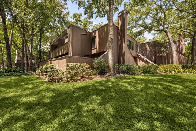 241 Litchfield Lane, Houston, TX 77024