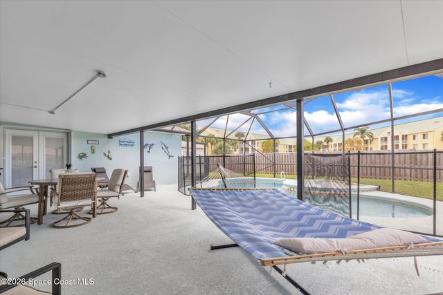 233 Cinnamon Lake Circle, Melbourne, FL 32901