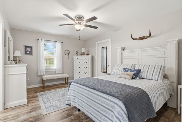 1431 CR 4146, Overton, TX 75684