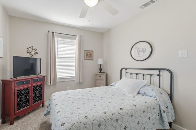 1431 CR 4146, Overton, TX 75684