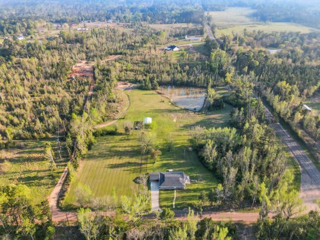 1431 CR 4146, Overton, TX 75684